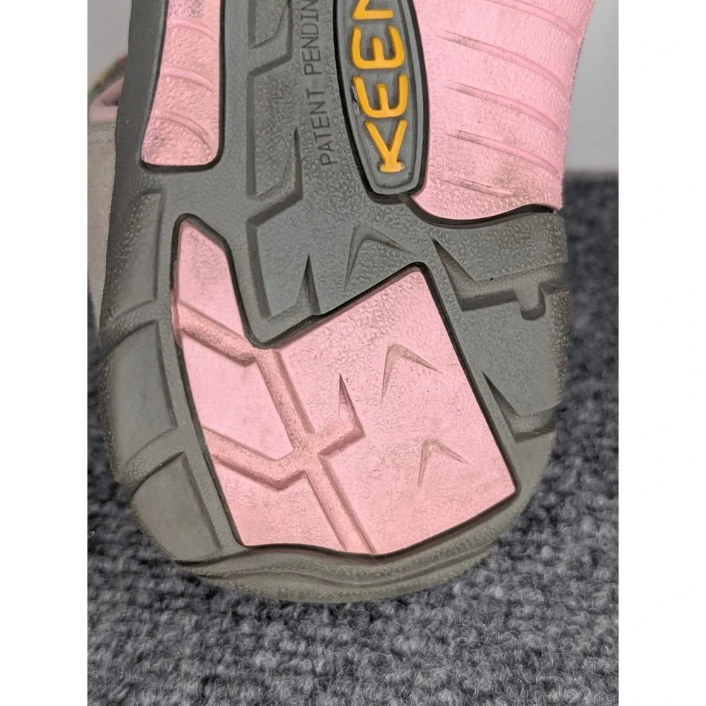 KEEN Newport H2 Multi Color Pink Women's 6 Waterproof Hiking Kayak Sandals